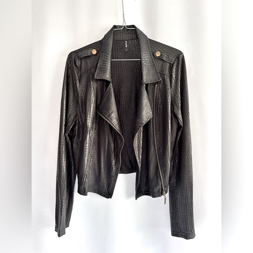 ON TWELFTH Women’s Lightweight Leather-Lookalike Jacket